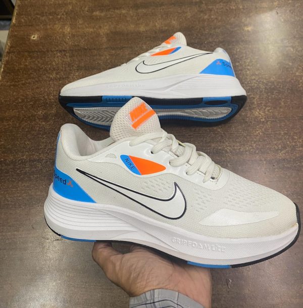 nike 7 R-33